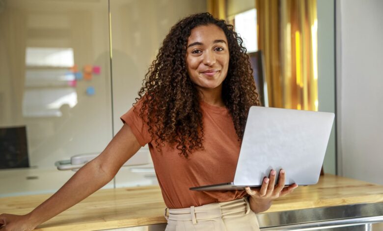 4 things smart people do to succeed at work 4 things smart people do to succeed at work