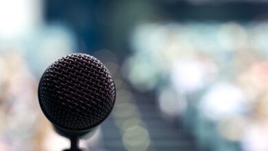 9 Ways That Anyone Can Be a Better Public Speaker