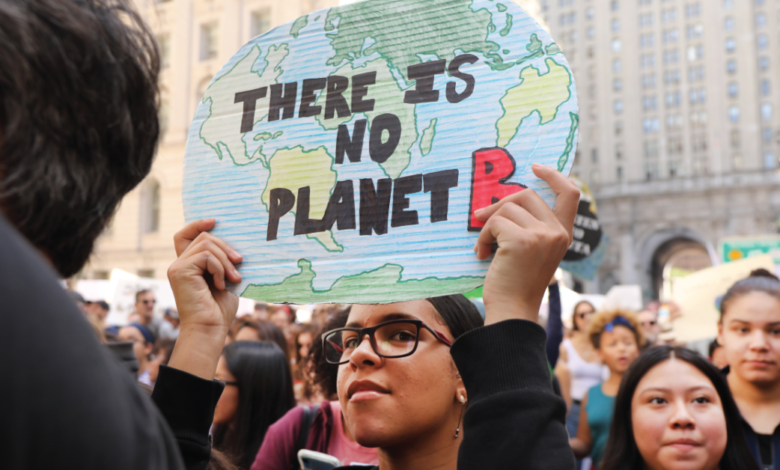 Gen Z, Millennials Stand Out for Climate Change Activism, Social Media Engagement With Issue Gen Z, Millennials Stand Out for Climate Change Activism, Social Media Engagement With Issue