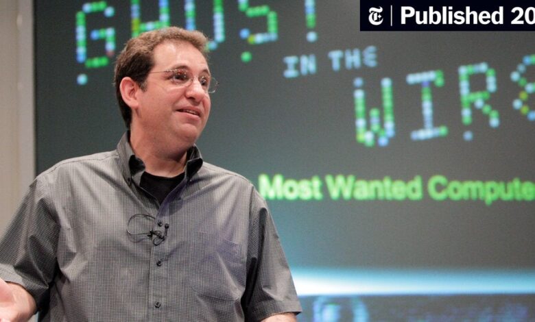 Kevin Mitnick, Hacker Who Eluded Authorities, Is Dead at 59 Kevin Mitnick, Hacker Who Eluded Authorities, Is Dead at 59