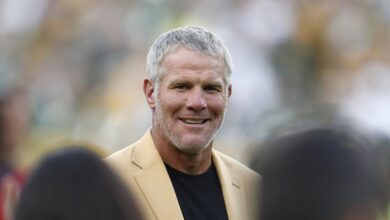 Brett Favre owes Mississippi 0,000 in speaking fees for events he never attended, officials say