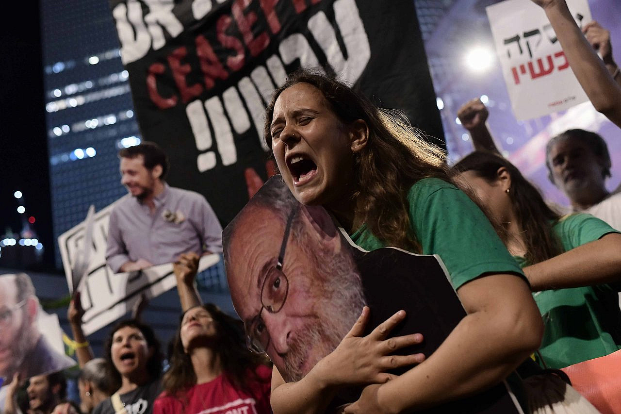 Israelis protest for the release of hostages held by Hamas in the Gaza Strip, Tel Aviv, July 23, 2024. (Tomer Neuberg/Flash90)