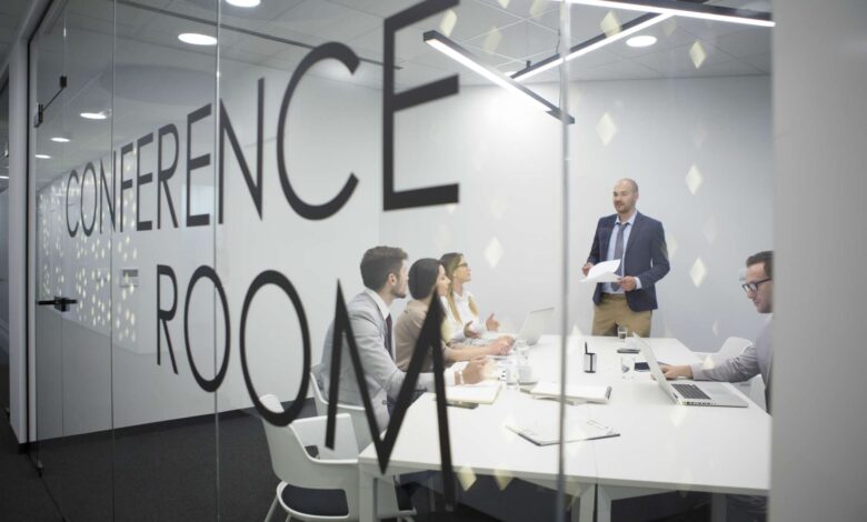 7 Ways to Deal With Anxiety at Work 7 Ways to Deal With Anxiety at Work