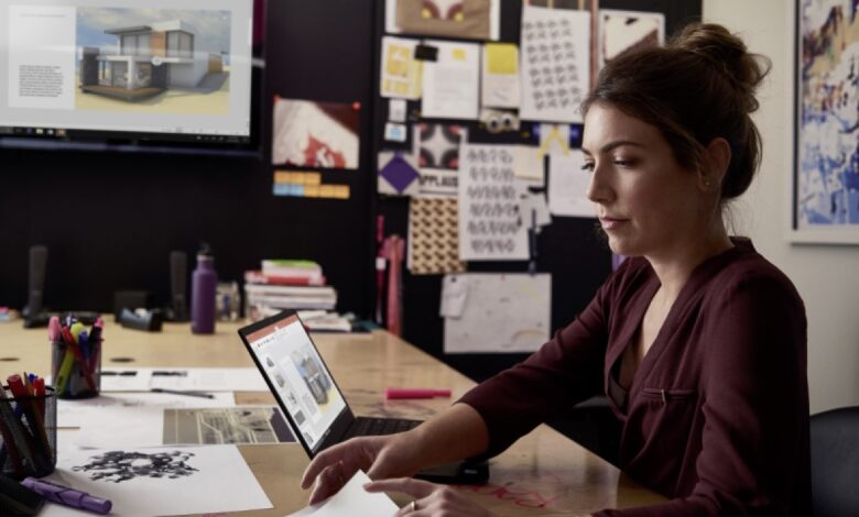 Improve your presenting skills with additional platforms and new features for PowerPoint speaker coach Improve your presenting skills with additional platforms and new features for PowerPoint speaker coach
