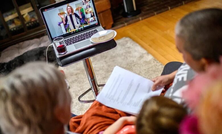 Many Americans Like Online Religious Services but In-Person Still Preferred Many Americans Like Online Religious Services but In-Person Still Preferred