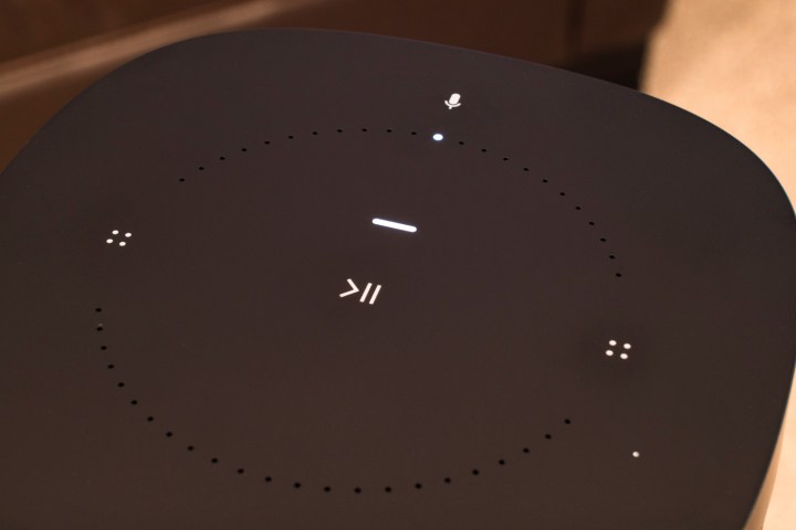 Sonos One review buttons