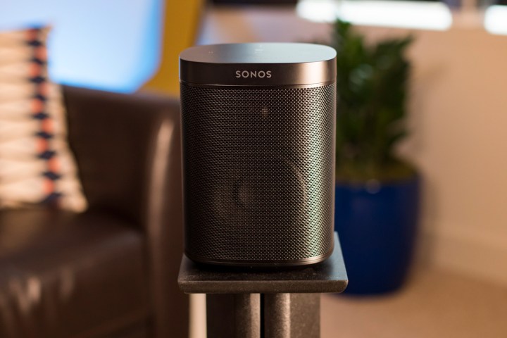 Sonos One review front center