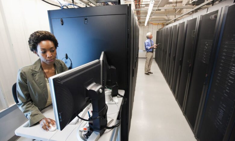 What tech jobs don’t require public speaking? What tech jobs don’t require public speaking?