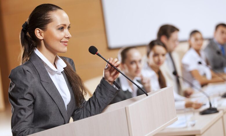 How Your Body Language Affects Your Public Speaking — And What To Do About It