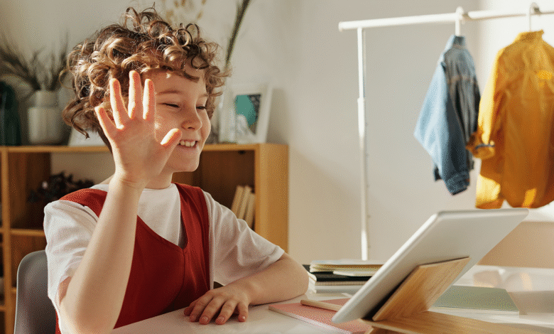 The 7 Best Interactive Apps for Classrooms and Workplaces The 7 Best Interactive Apps for Classrooms and Workplaces