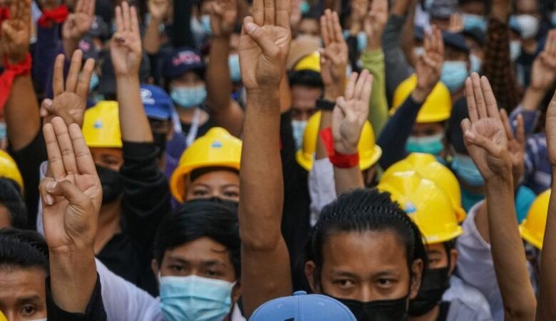 The Global Expansion of Authoritarian Rule The Global Expansion of Authoritarian Rule