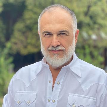 Oscar Dominguez