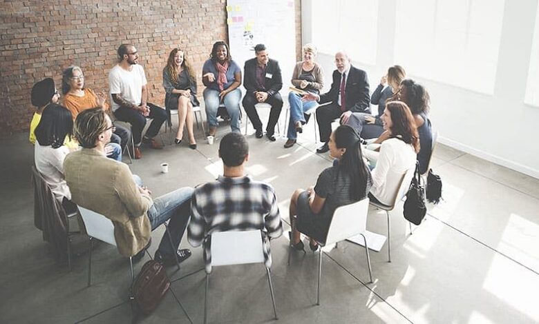 Top Group Discussion Topics and Tips for Interviews