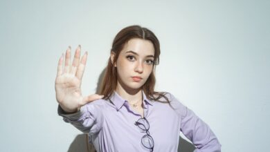 How to stop people from interrupting you: Use this 3-word phrase