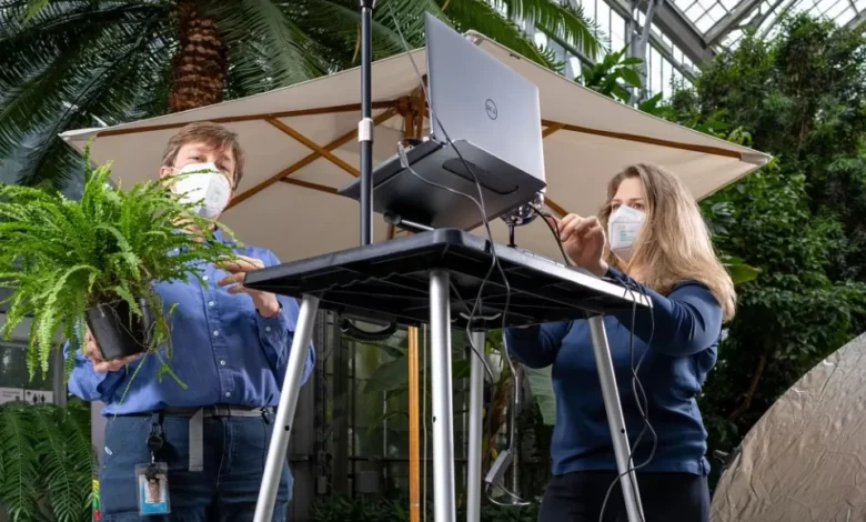 U.S. Botanic Garden Taps New Technologies To Grow Plant Education