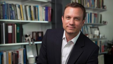 2023 Commencement speaker is a leader in technology and higher education – URNow