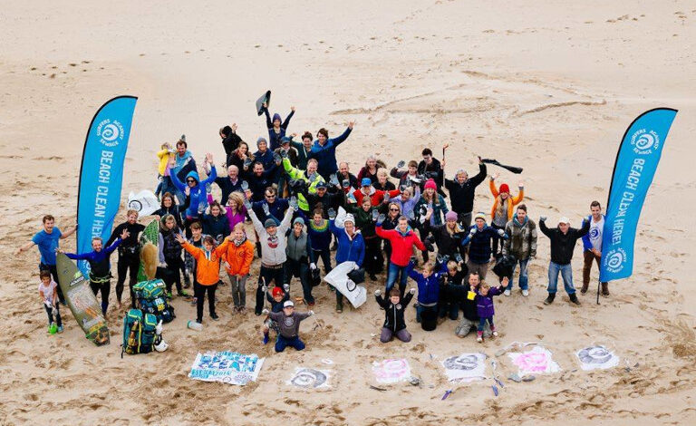 Guide to Becoming an Environmental Leader and Inspiring the Next Generation of Eco-Defenders Guide to Becoming an Environmental Leader and Inspiring the Next Generation of Eco-Defenders