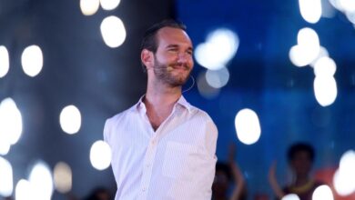 No Arms, No Legs, No Limits: The Inspiring Story of Nick Vujicic