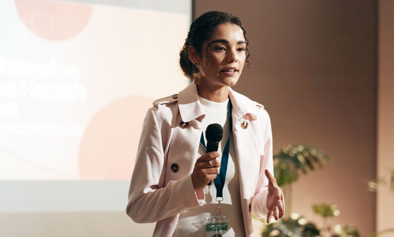 How to Use AI to Improve Your Speaking Skills